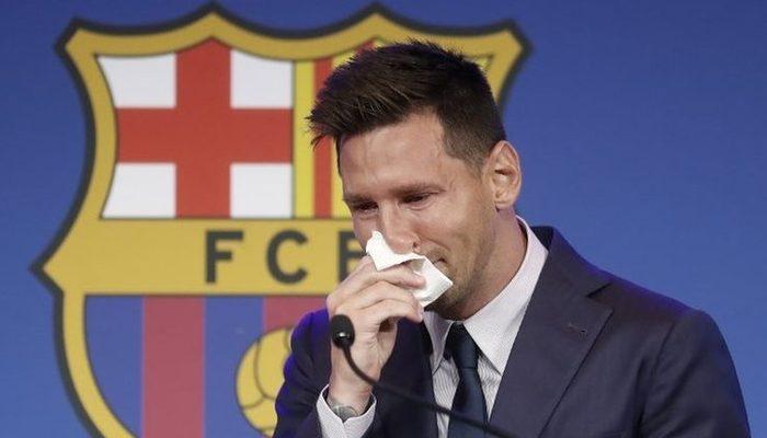 Messi: L'Equipe gazetesi, yıldız futbolcunun Paris St-Germain'le anlaştığını duyurdu