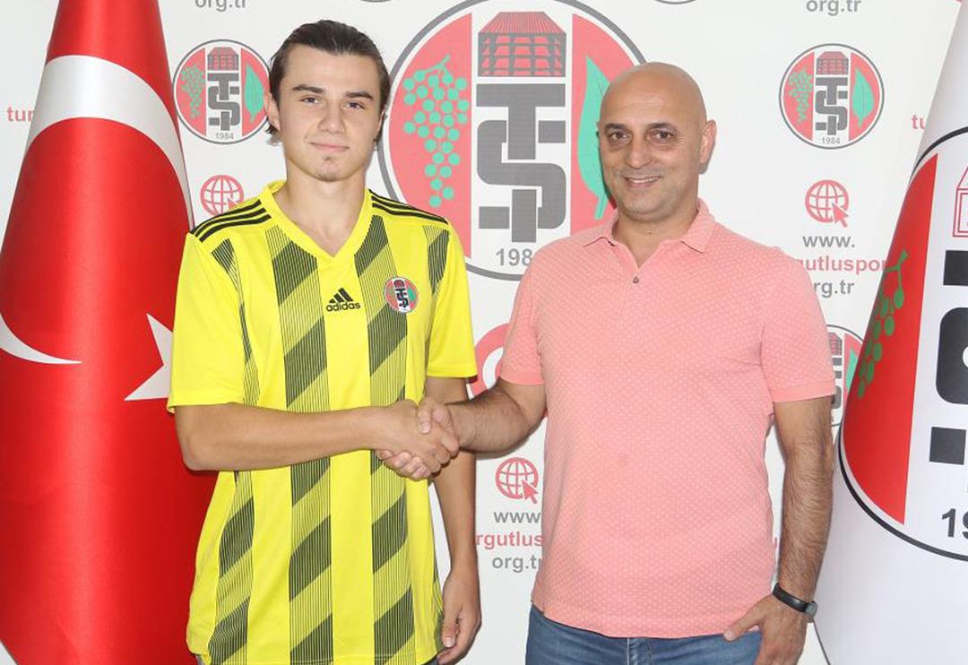 Galatasaraylı Sarper &Ccedil;ağlar, Turgutluspor&rsquo;da