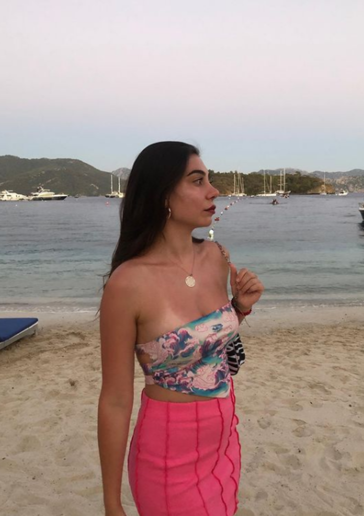 Alemin Kralı Oben ekranlarda büyüdü! Ünlü oyuncu Birsu Demir şimdi ne yapıyor? G5