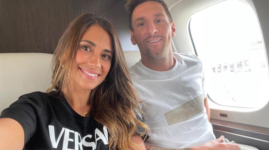 Lionel Messi, PSG için yola çıktı