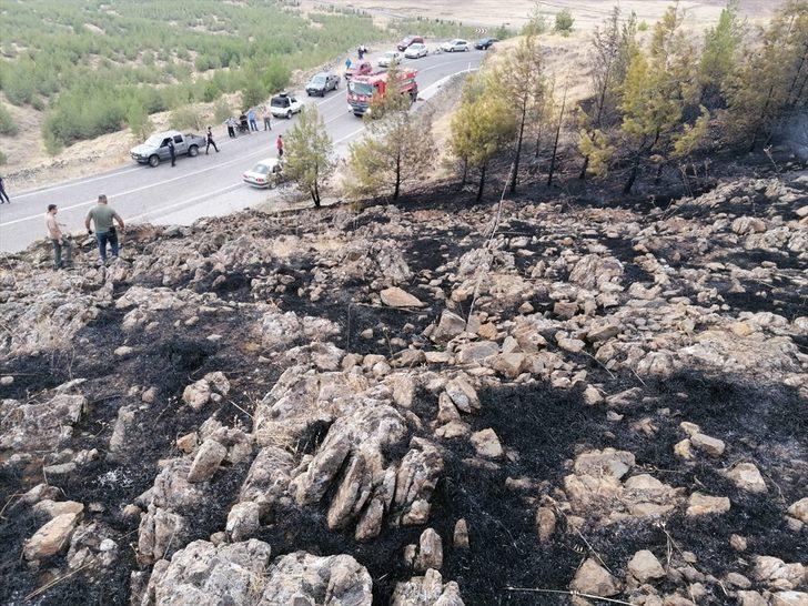 Gaziantep’te ormanlık alanda yıldırım düşmesi sonucu çıkan yangın söndürüldü G4