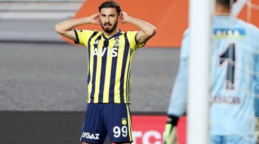 Fenerbahçe ayrılığı açıkladı! Kemal Ademi Khimki'ye transfer oldu