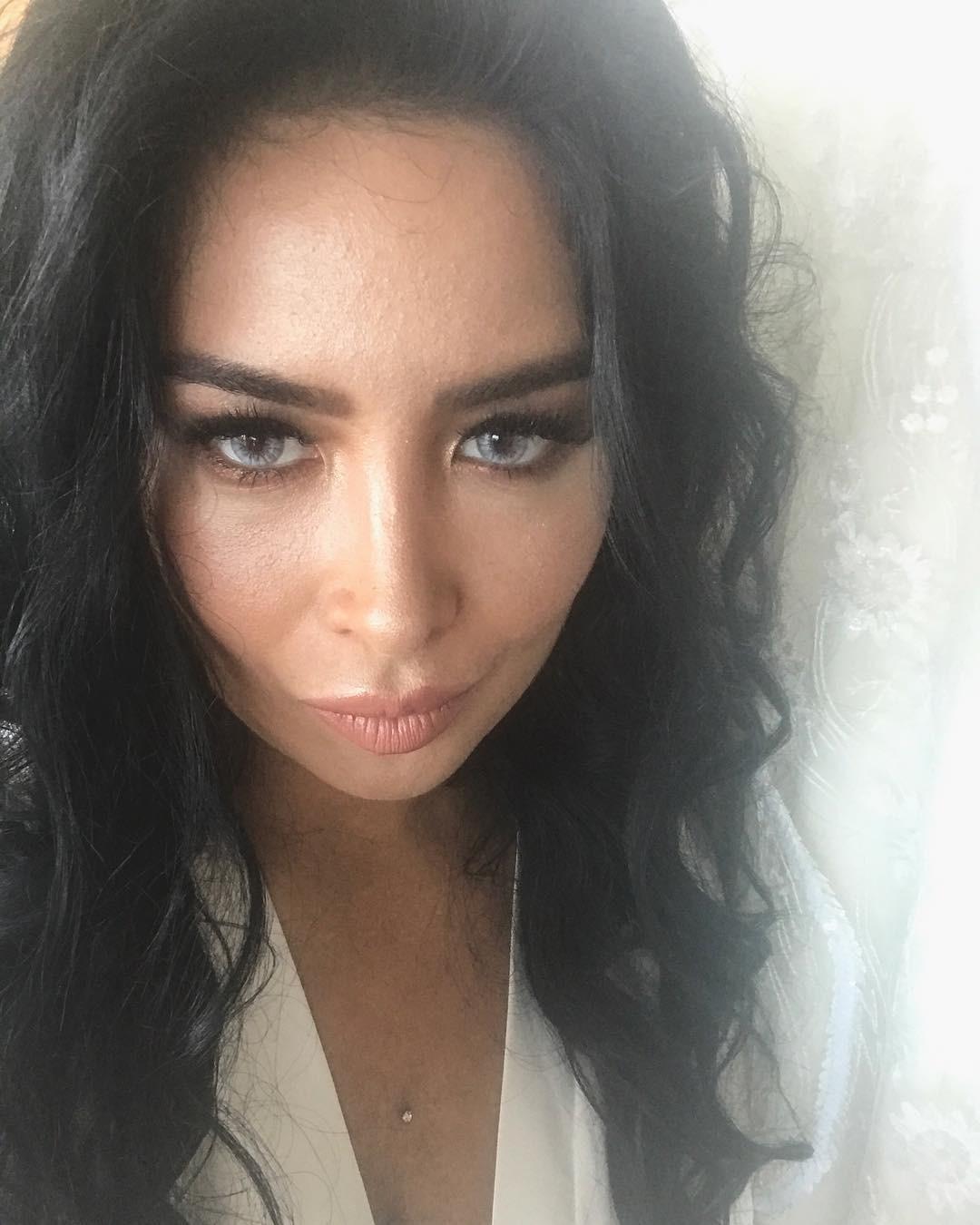 MasterChef yarışmacısı Burcu &Ouml;nal kimdir? Burcu &Ouml;nal ka&ccedil; yaşında ve nereli? Evli mi?