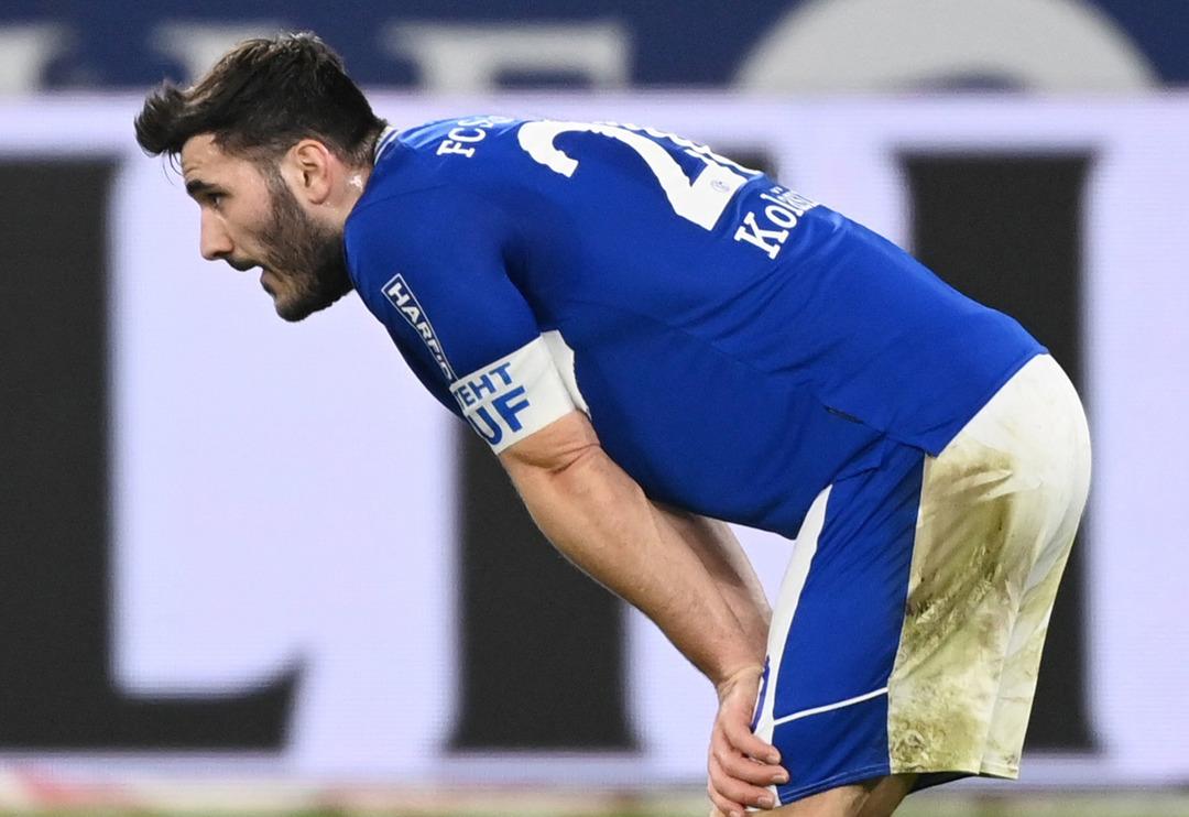  Sead Kolasinac adım adım Fenerbah&ccedil;e'ye geliyor!