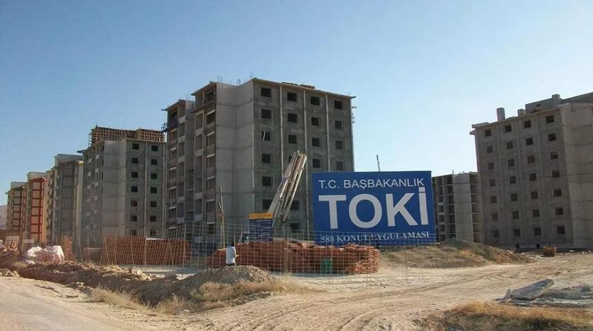 TOKİ'nin 60 milyon liraya yapıp, 32 milyon liraya sattığı iddia edilen yurt için yazılı açıklama!