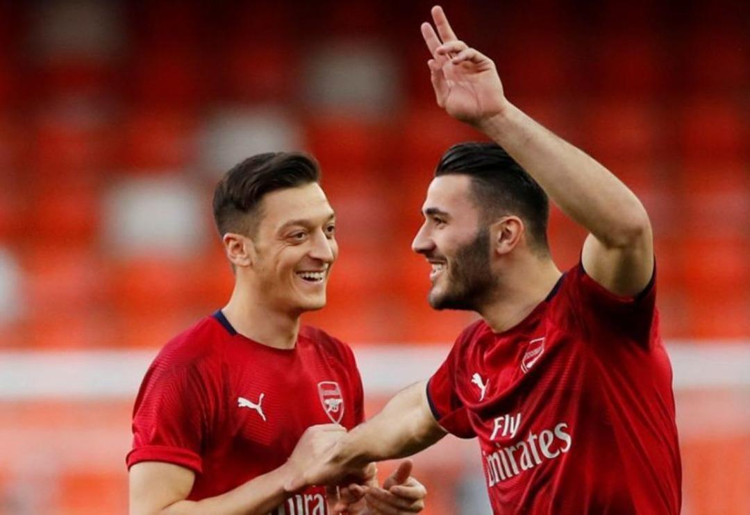 Fenerbah&ccedil;e transfer haberleri! Fenerbah&ccedil;e, Mesut&rsquo;un Arsenal&rsquo;den arkadaşını kadroya katıyor!