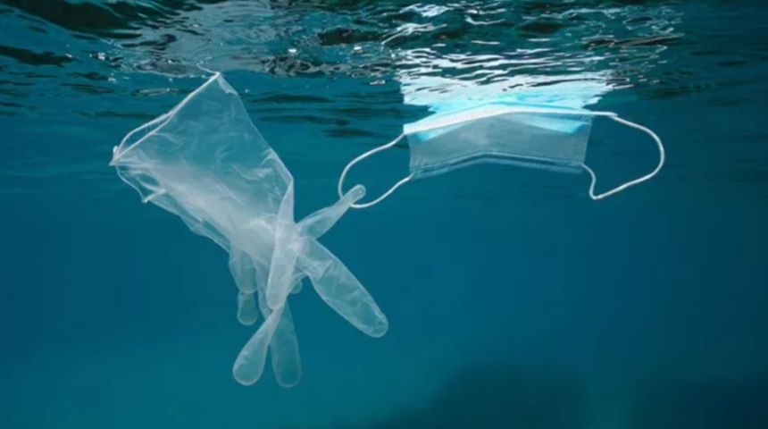 Koronavirüs denizleri de etkiledi! Pandemide 1,6 milyar maske okyanuslara atıldı