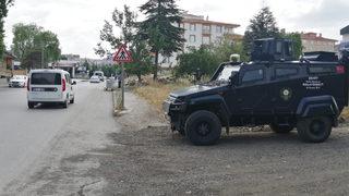 Sığınmacılara tepki gösterilmişti! Ankara'da bıçaklı saldırının yaşandığı mahallede yoğun güvenlik önlemi