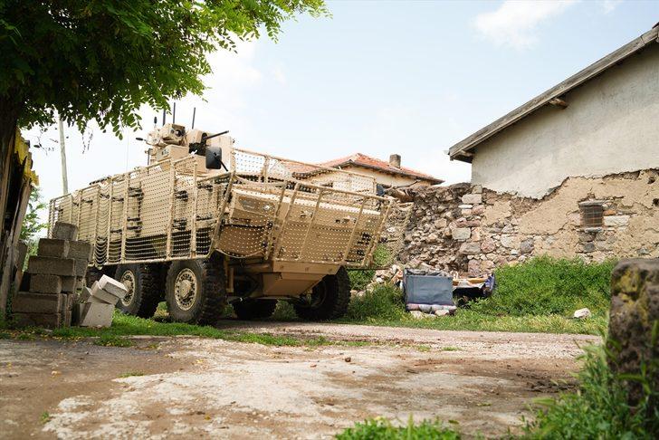 İlk kez vitrine çıkıyor! Özel operasyonlar için üretildi G4