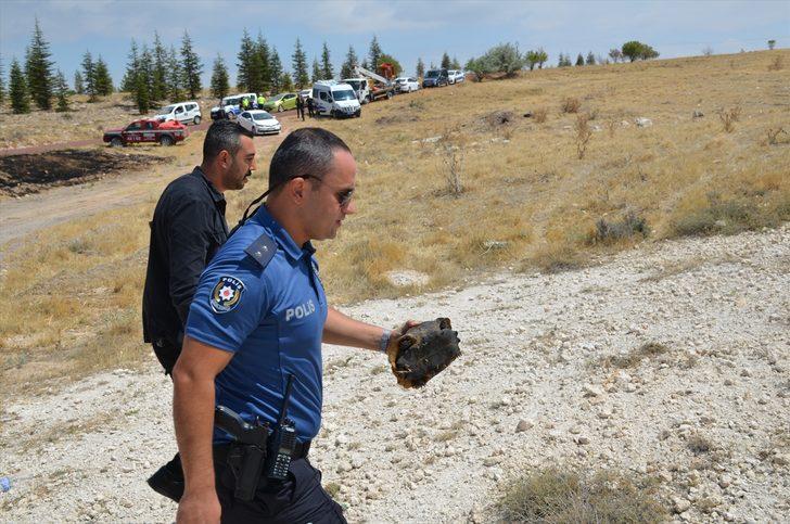 Yangının ortasında kalan kaplumbağayı polisler kurtardı G5