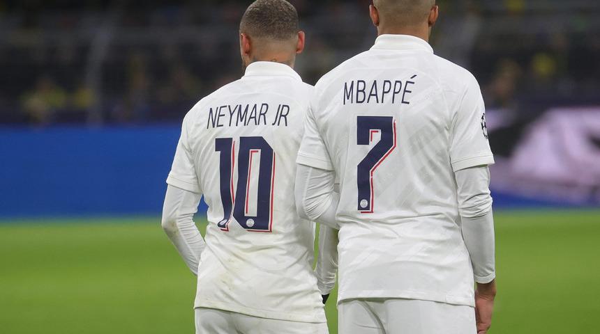 Messi geldi ama Mbappe ayrılmak istiyor!