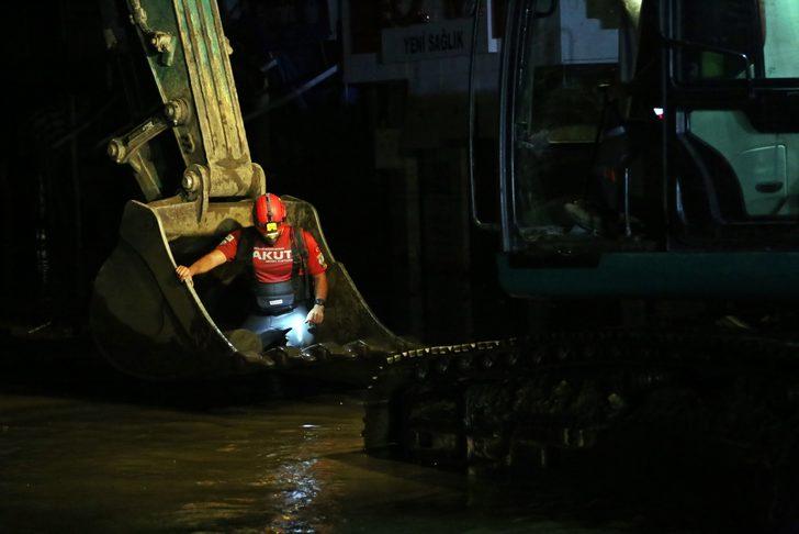 Yaşadıkları dehşeti anlatacak kelime yok! Selin vurduğu Kastamonu'da en zor gece G5