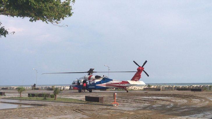 Bozkurt'ta selde mahsur kalan vatandaşlar helikopterlerle tahliye ediliyor G3