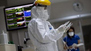 Prof. Dr. Ünal'dan tedirgin eden açıklama: Aşının koruyamadığı varyantlardan çekiniyoruz