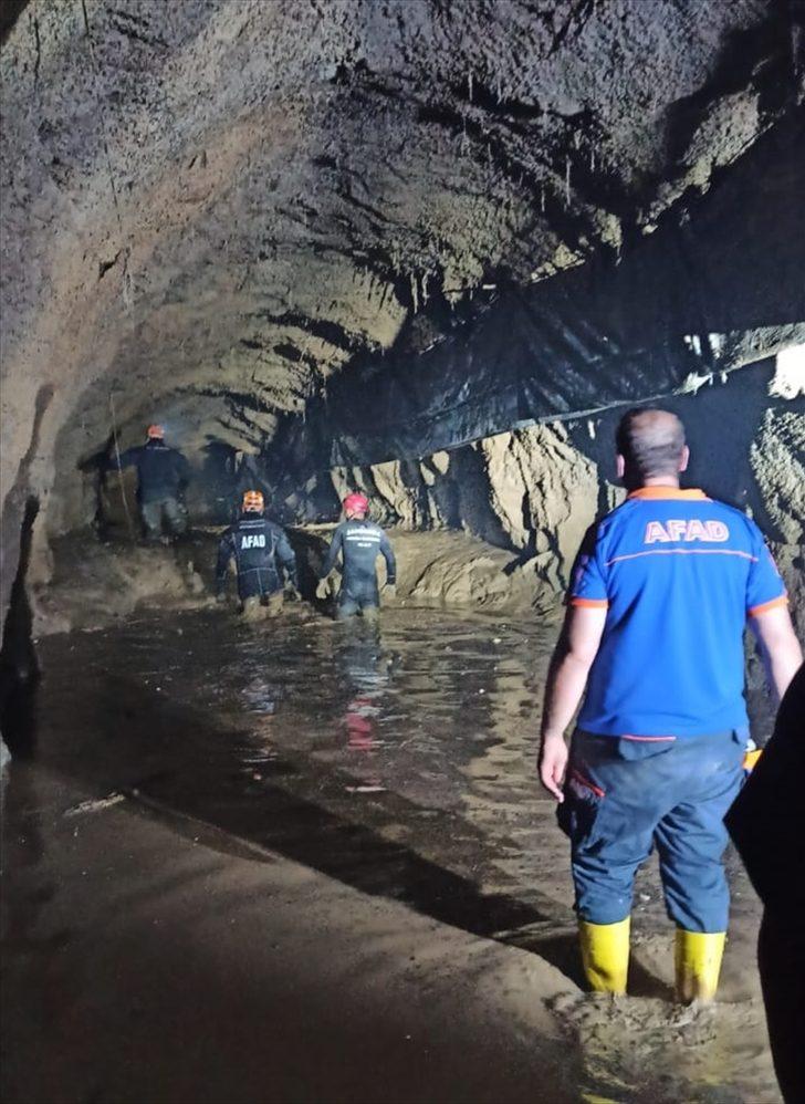 Erzurum'da 7 gün önce sele kapılan işçiyi arama çalışmaları sürüyor G3