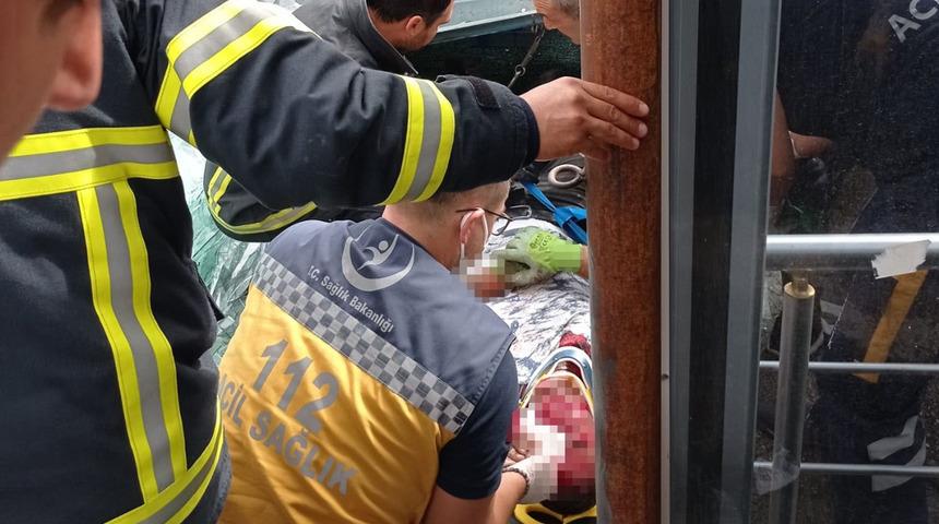 Tokat'ta feci olay! Üzerine cam blok devrilen camcı ölümden döndü