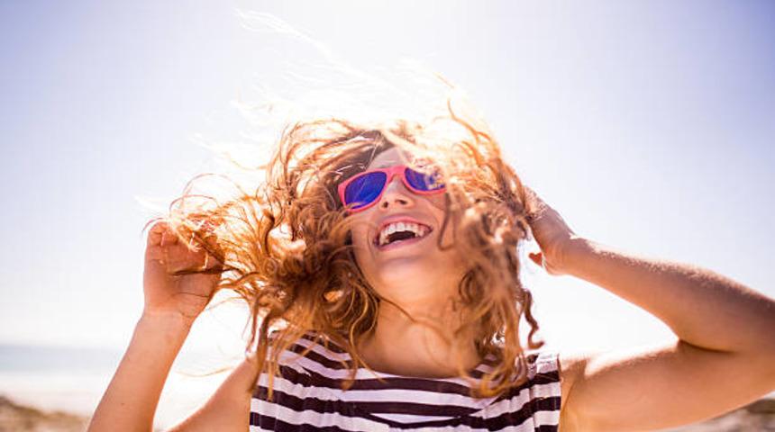 Doğal maskelerle saç rengi açma rehberi! Saçınızın rengini doğal yöntemlerle açın