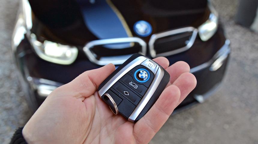 BMW fiyat listesi! Sıfır 2021 BMW 1, 2, 3, 4, 5, 6, 7 ve 8 serisi fiyatları ne kadar?