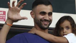 Rachid Ghezzal resmen Beşiktaş'ta!
