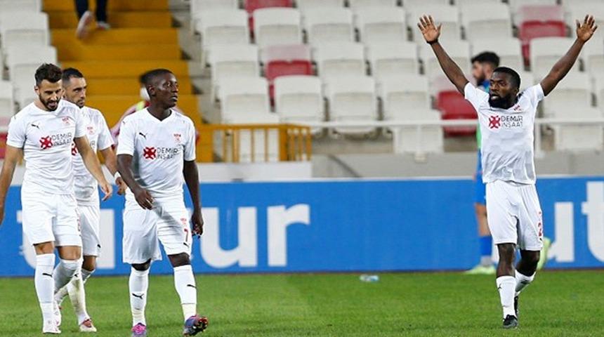 MAÇ SONUCU | Sivasspor 1-1 Dinamo Batumi