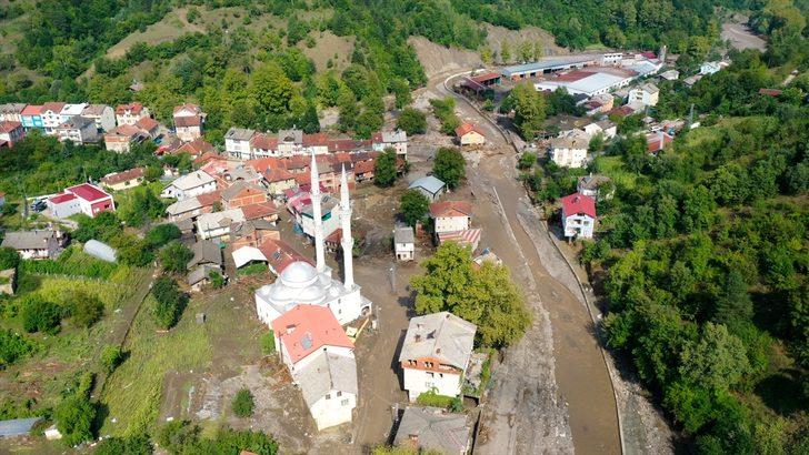 Bartın'da sel mağduru yaşlı çift yaşadıkları anları anlattı G2