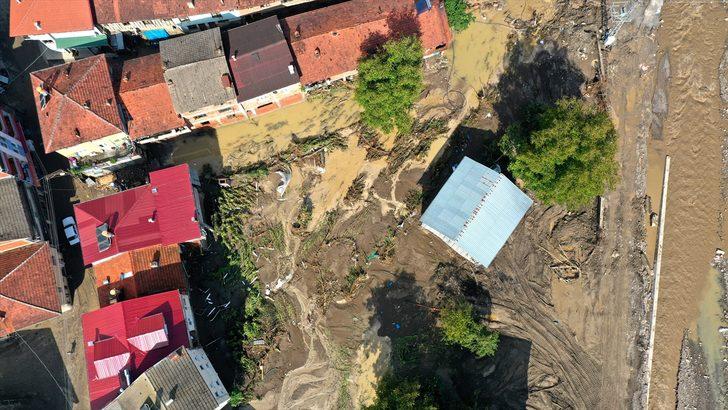 Bartın'da sel mağduru yaşlı çift yaşadıkları anları anlattı G3