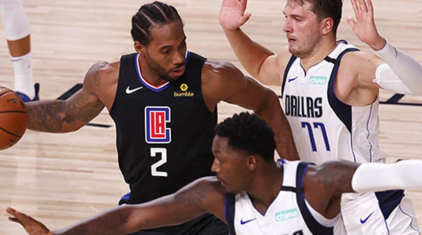 Kawhi Leonard, Los Angeles Clippers ile imzaladı