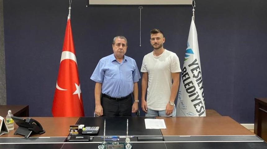Yeşilyurt Belediyespor genç forvet ile anlaştı
