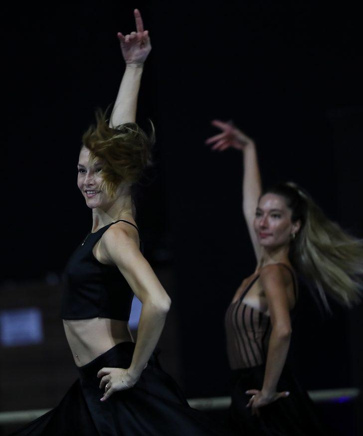 Antik dünyanın gözdesi "Efes Tiyatrosu" 3 yıl aradan sonra sanat için kapılarını aralıyor G3