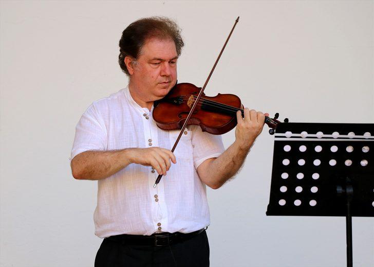 2. Bayezid Külliyesi Sağlık Müzesi'nde klasik müzik konseri düzenlendi G4