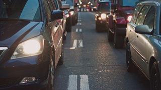 Trafik cezanızı boşuna yüksek miktarda ödemeyin! İndirimli ödemek için...