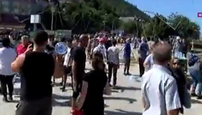 Sinop'un Ayancık ilçesinde köprüde çökme tehlikesi! Büyük panik yaşandı