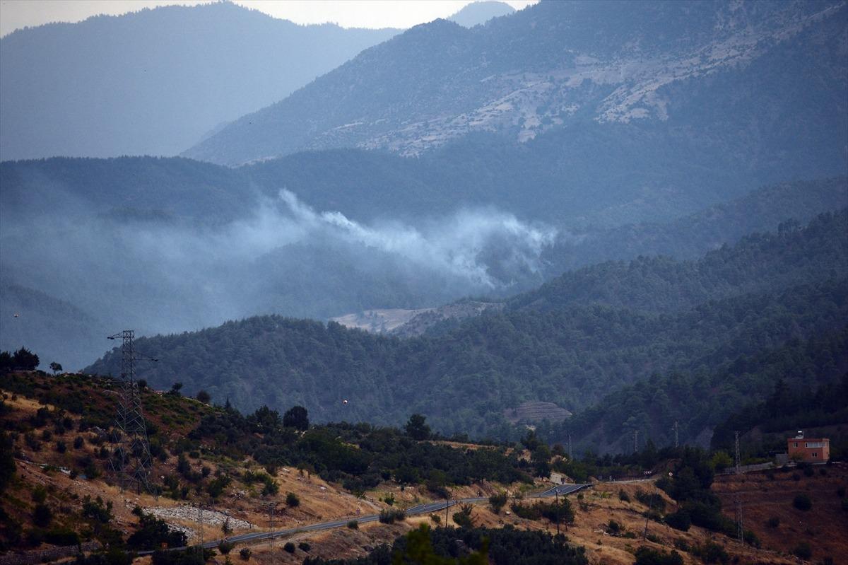 Kahramanmaraş'ta ormanlık alanda &ccedil;ıkan yangın s&ouml;nd&uuml;r&uuml;ld&uuml;