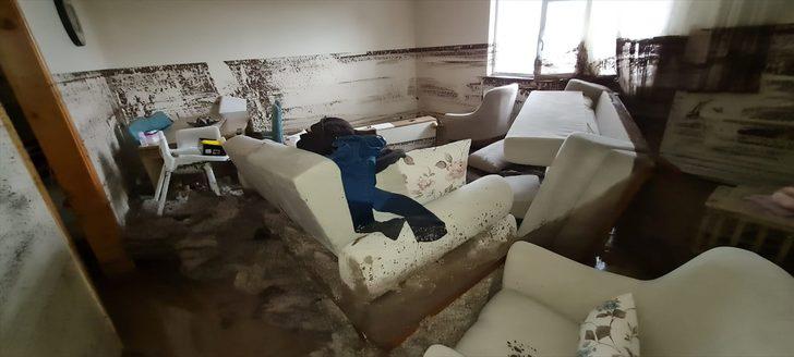 Ardahan'da sağanak nedeniyle dereler taştı, bazı köylerde su baskınları yaşandı G1