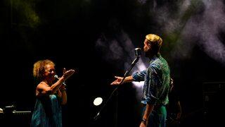 Uluslararası Bursa Festivali'nde Cem Adrian ve Melis Sökmen sevenleriyle buluştu