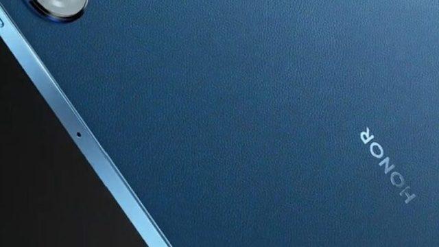 Honor tüm dikkatleri üzerine çekti