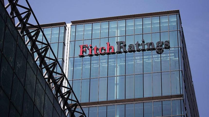 Fitch, T&uuml;rkiye'nin kredi notu g&ouml;r&uuml;n&uuml;m&uuml;n&uuml; &lsquo;negatif&rsquo;e d&uuml;ş&uuml;rd&uuml;