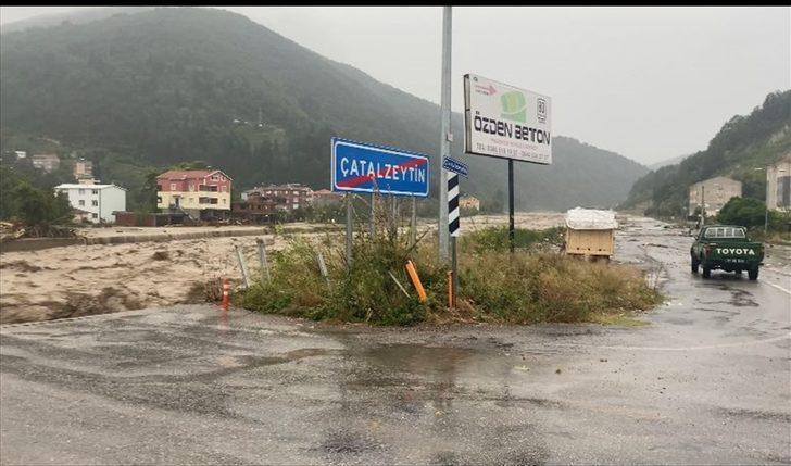 Kastamonu'nun Çatalzeytin ilçesinde selin etkileri ortaya çıktı G3