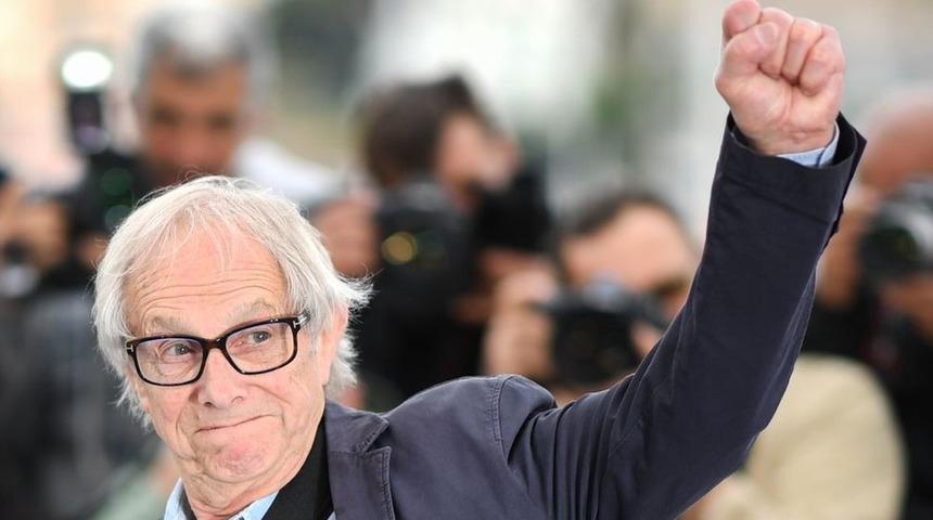 Ken Loach: &Uuml;nl&uuml; y&ouml;netmen, İngiltere İş&ccedil;i Partisi'nden ihra&ccedil; edildiğini duyurdu