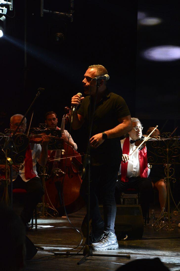 Uluslararası Bursa Festivali'nde Senforock Orkestrası konser verdi G1