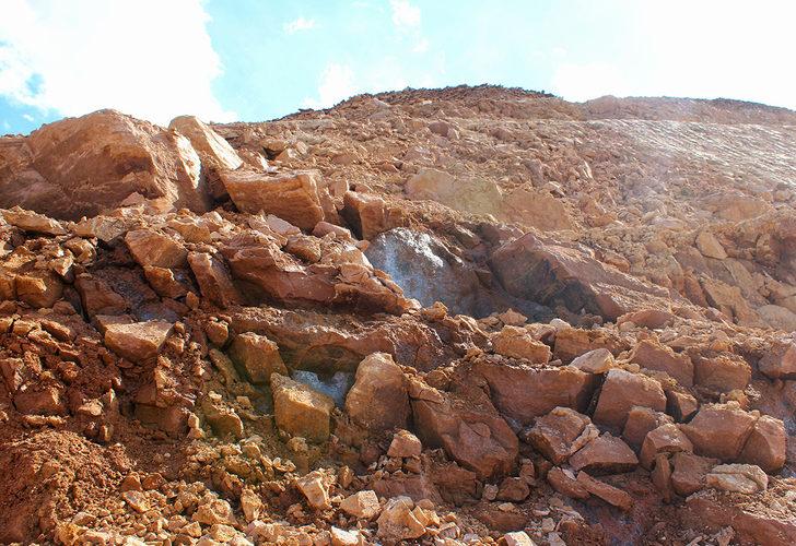 Binlerce yıllık! Sınır duvarı çalışmalarında yer altı buzuluna rastlandı G5