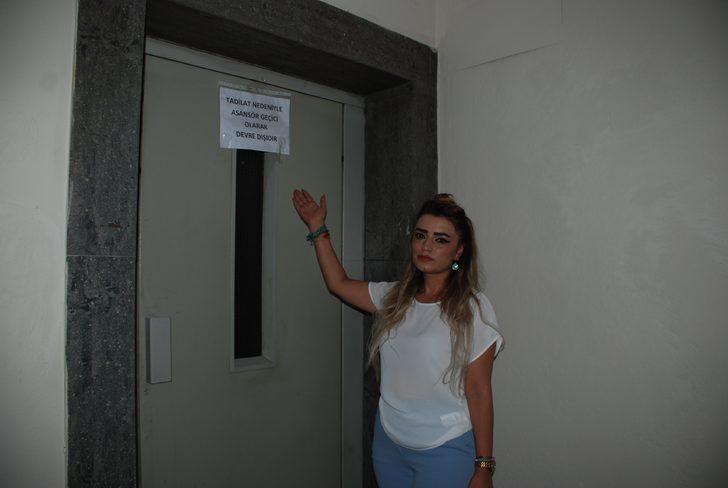 Taşınmak istemeyen kiracısını binaya kilitledi G2