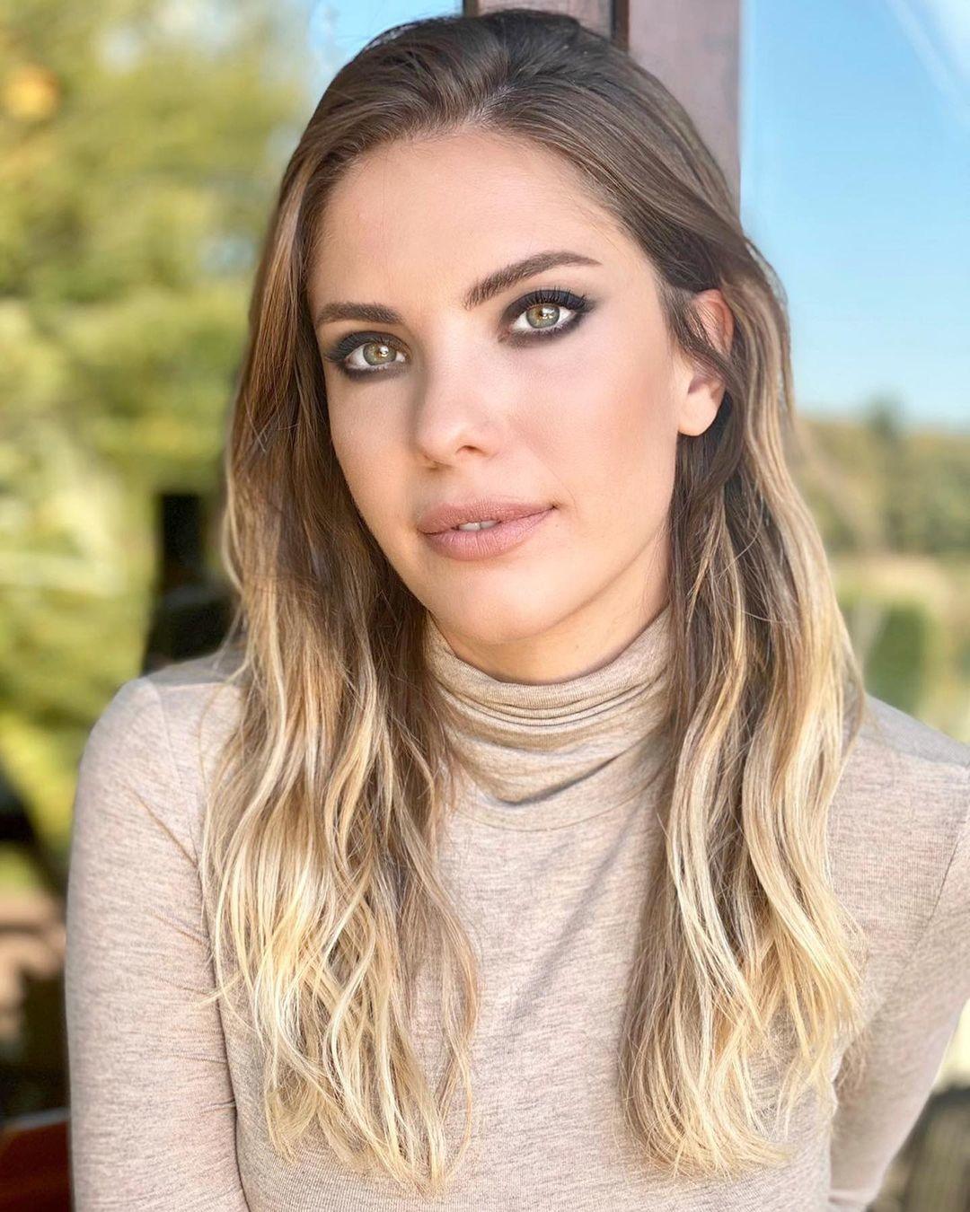 Y&ouml;netmeninden uyarı almıştı! İşte Yasak Elma'nın "Yıldız"ı Eda Ece'nin kilo verme ser&uuml;veni...