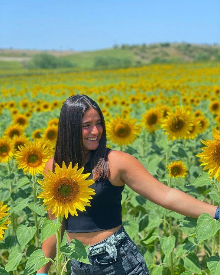 Survivor'un yıldızı keyifli hallerini paylaştı! İşte Ayşe Yüksel'den Serdar Ortaç şarkısı... G3