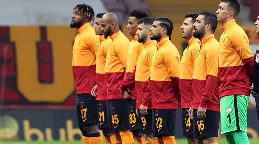 Galatasaray'ın UEFA kadrosunda 4 kesik, 1 takviye