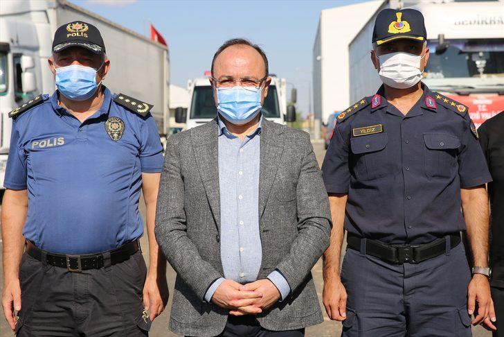 Elazığ'dan sel felaketinin yaşandığı Kastamonu'ya 3 tır yardım malzemesi ile arazöz gönderildi G3