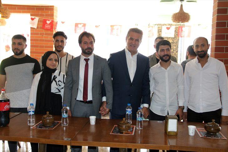 Ağrı'nın Taşlıçay ilçesine bağlı Gözucu köyünde yaşanan selde ev ve ahırlar zarar gördü G1