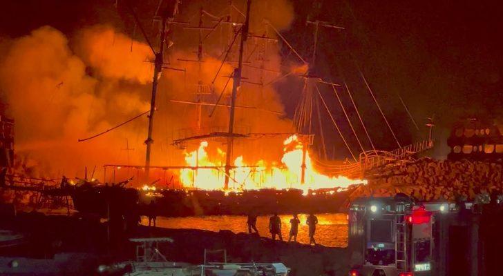 Antalya'da dehşete düşüren görüntü! Bir anda alev topuna döndüler G1