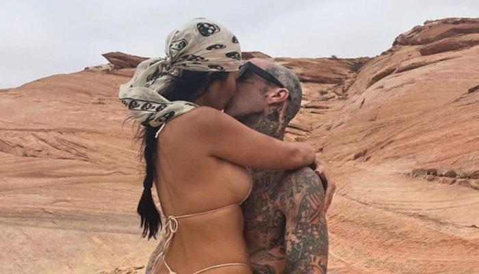 Travis Barker Kourtney Kardashian için uçağa bindi