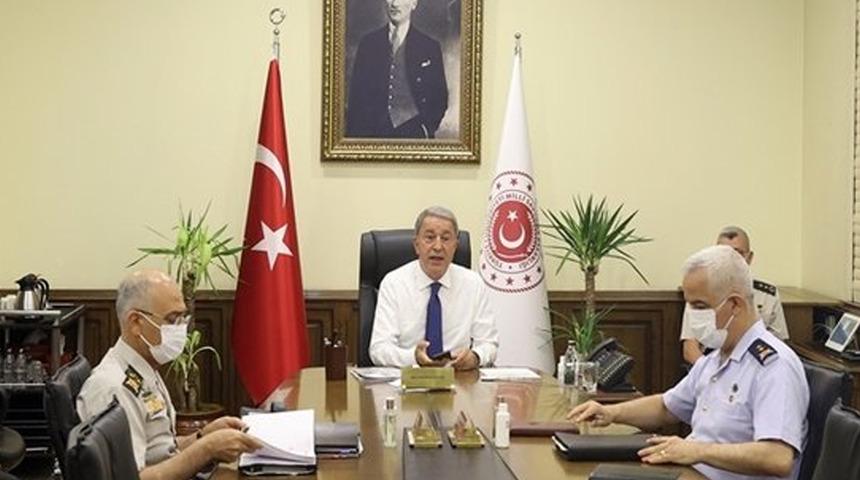 MSB'de Afganistan toplantısı! Milli Savunma Bakanı Hulusi Akar: Önceliğimiz personelin güvenliği
